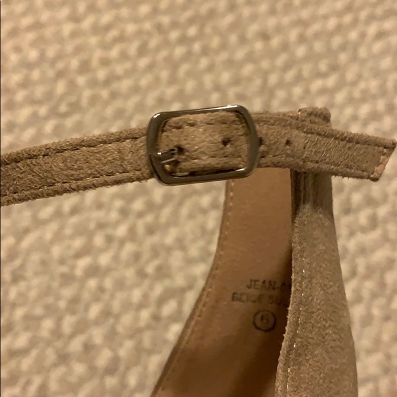 Heels - Picture 6 of 8